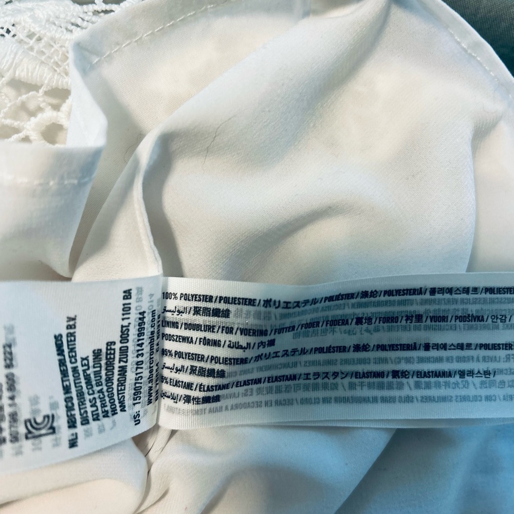 Abercrombie & Fitch White Spaghetti Strap Crochet Mini Sundress Size ST - Picture 12 of 13